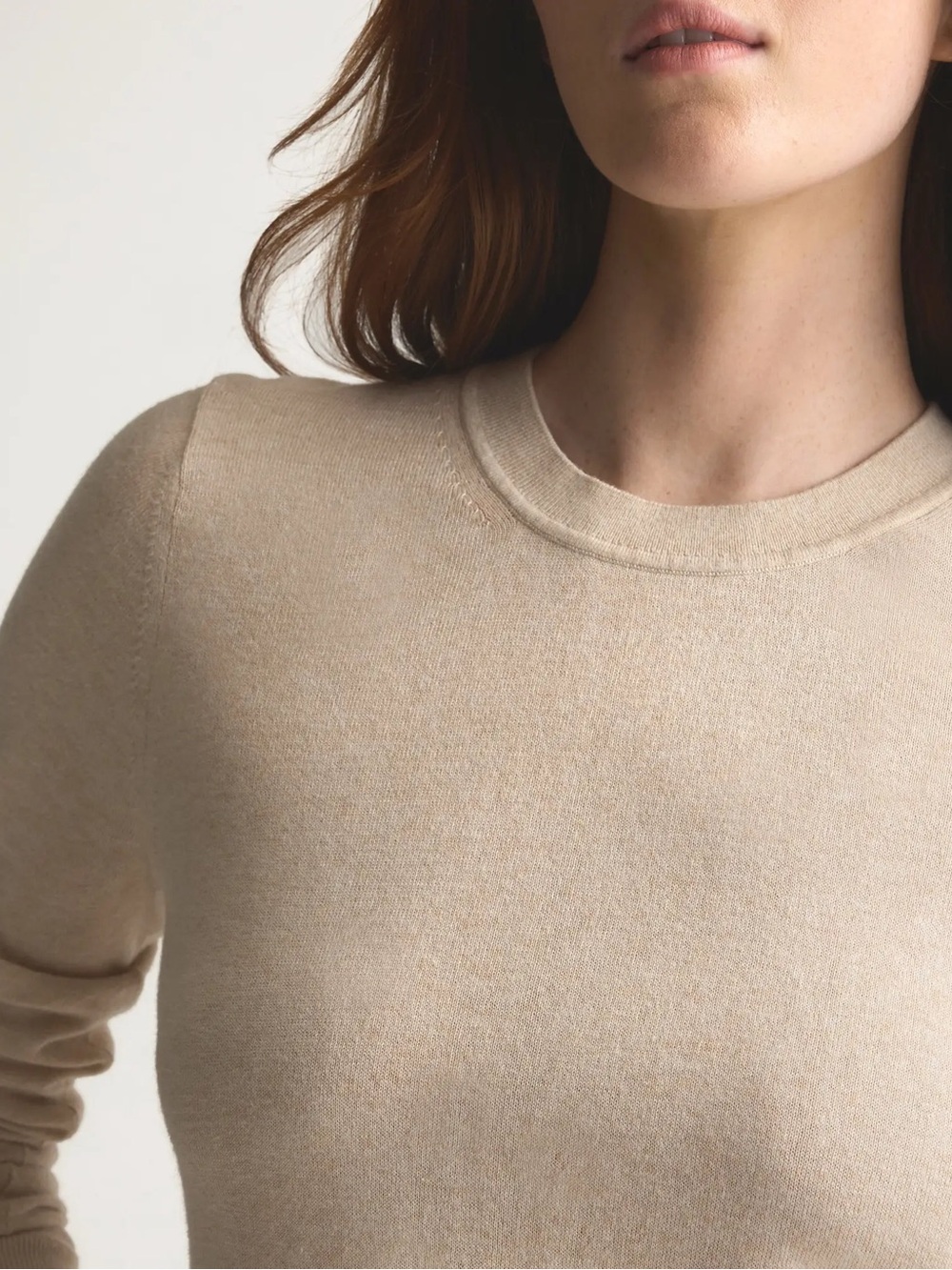 EUC Quince Lightweight Cotton Cashmere Crew Sweater in Heather Oatmeal